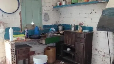 Rustic house on Poligon 20, 398 -- -400 photo 12