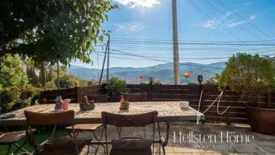 Chalet in Torrelles de Llobregat photo 3
