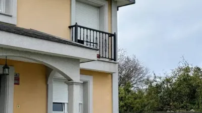 Chalet in Carballo photo 12