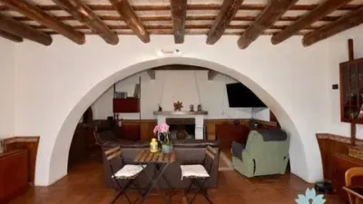Chalet in Torrelles de Llobregat photo 16