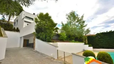 Chalet on Baixada Costa de Llevant S-N street photo 3