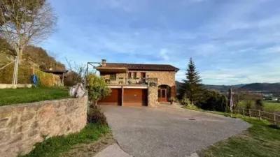 Rustic house on Ds Mas Cadevalls-Pla de Dalt street photo 3