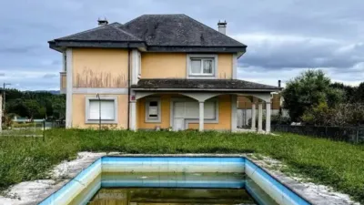 Chalet in Carballo photo 8