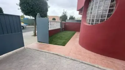 Chalet in Corrales photo 3