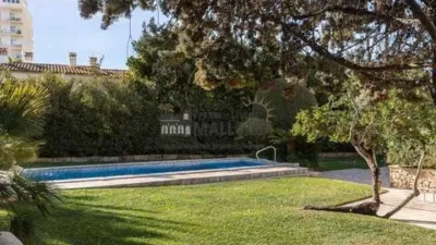 Chalet en Carrer de Santiago Rossinyol photo 32