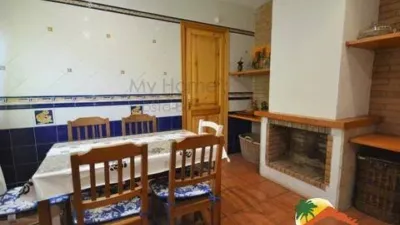 Chalet in Passatge d'En Bandina photo 11