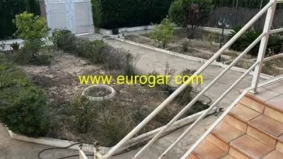 Chalet in Chiva photo 10