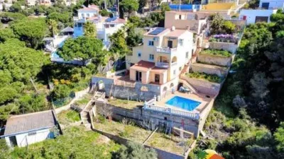 Chalet on Carrer Versalles photo 33