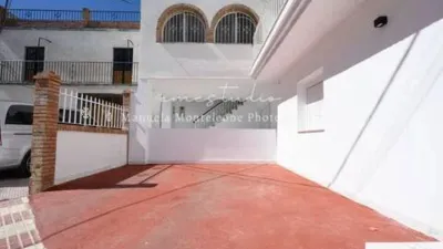 Apartment in the Town Centre photo 2