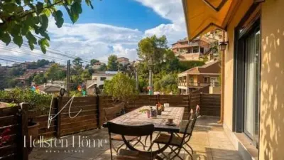 Chalet in Torrelles de Llobregat photo 2