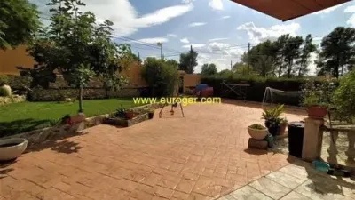 Chalet in Chiva photo 3