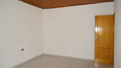 Apartment in Valls photo 11