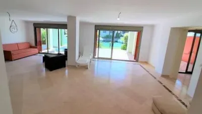 Apartment in Núcleo photo 8