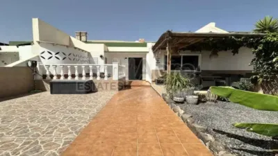 Chalet in Antigua photo 14