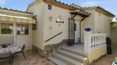 Chalet on Carrer de Sant Maurici photo 21