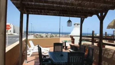 Apartment on Calle Isla del Hierro, 1 photo 23