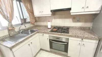 Apartment in Ensanche photo 2