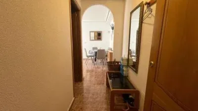 Apartment on Zoa Street photo 3