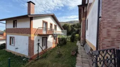 Chalet on Calle Barrio Miono, 1 photo 14