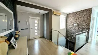 Chalet on Calle Lluisa Usall i Bosch No Number photo 13