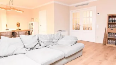 Chalet on Carrer de Niella photo 8