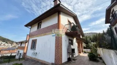 Chalet on Calle Barrio Miono, 1 photo 11