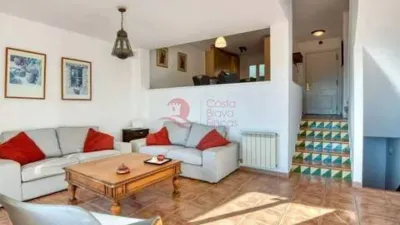 Chalet on Carrer de les Penyes photo 9