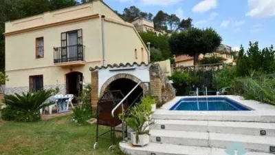 Chalet in Torrelles de Llobregat photo 39