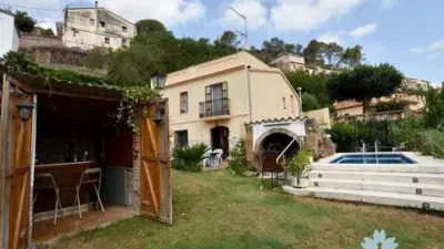Chalet in Torrelles de Llobregat photo 37