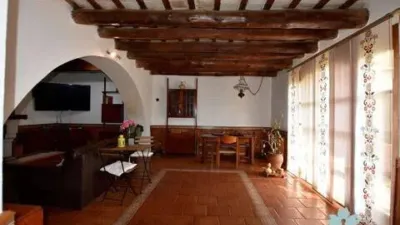 Chalet in Torrelles de Llobregat photo 19