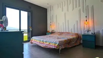 Chalet on Avinguda de Civilitzacions photo 17