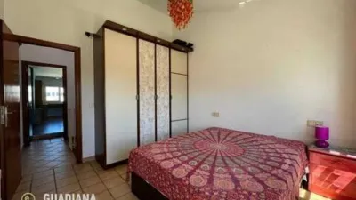 Townhouse in Salón Santa Gadea photo 25