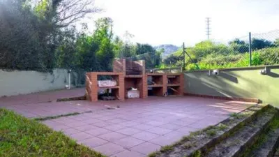 Terraced house on Calle Lugar Barrio Urioste S-N photo 3