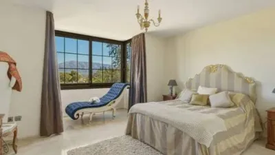 Chalet on Calle Lago de Cala Golf photo 31