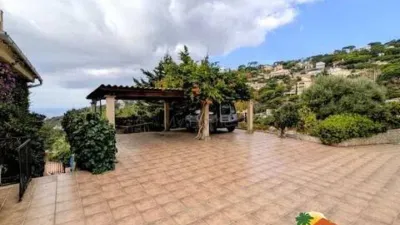 Chalet on Avinguda dels Arbres photo 42