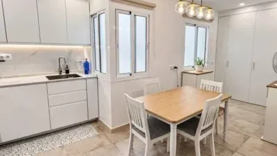 Apartment on Calle Santiago Beyro photo 10
