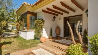 Chalet on Calle Lago de Cala Golf photo 41