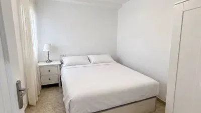 Apartment on Calle Santiago Beyro photo 15