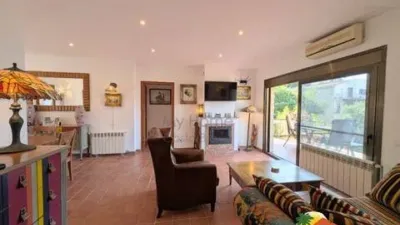 Chalet on Avinguda dels Arbres photo 9