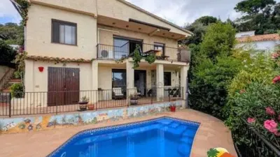 Chalet on Avinguda dels Arbres photo 24