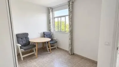 Apartment on Calle Santiago Beyro photo 18