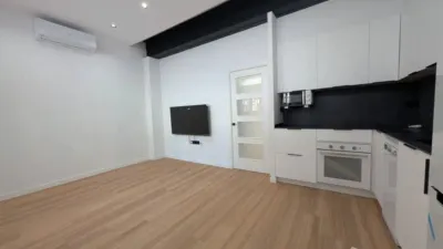 Apartment in Sant Vicenç dels Horts photo 2