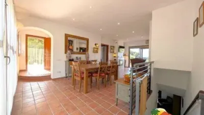 Chalet on Avinguda dels Arbres photo 14