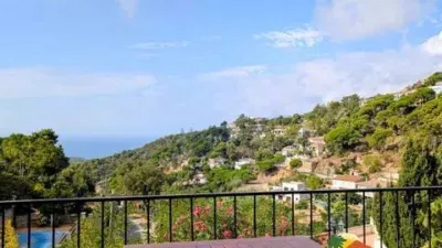 Chalet on Avinguda dels Arbres photo 16