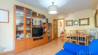 Apartment in Zarzaquemada photo 3