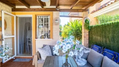 Chalet in Guardamar del Segura photo 3