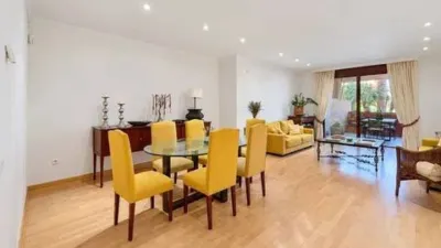Apartment in Estepona photo 28