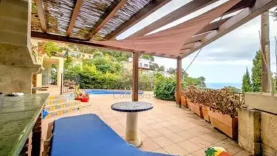 Chalet on Avinguda dels Arbres photo 40