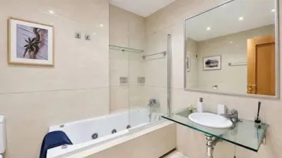 Apartment in Estepona photo 17