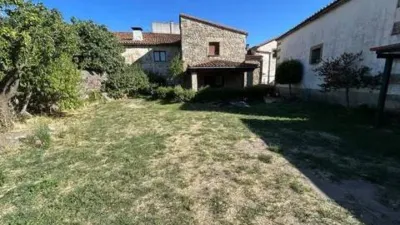 Chalet in Villamiel photo 4